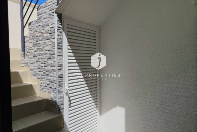 Resale - Villa -
San Miguel de Salinas - Inland