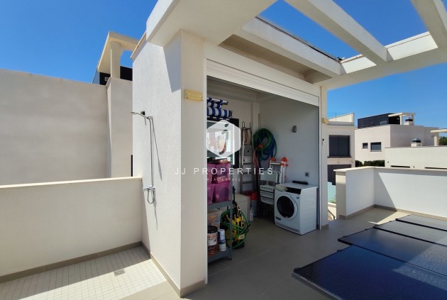 Resale - Villa -
San Miguel de Salinas - Inland