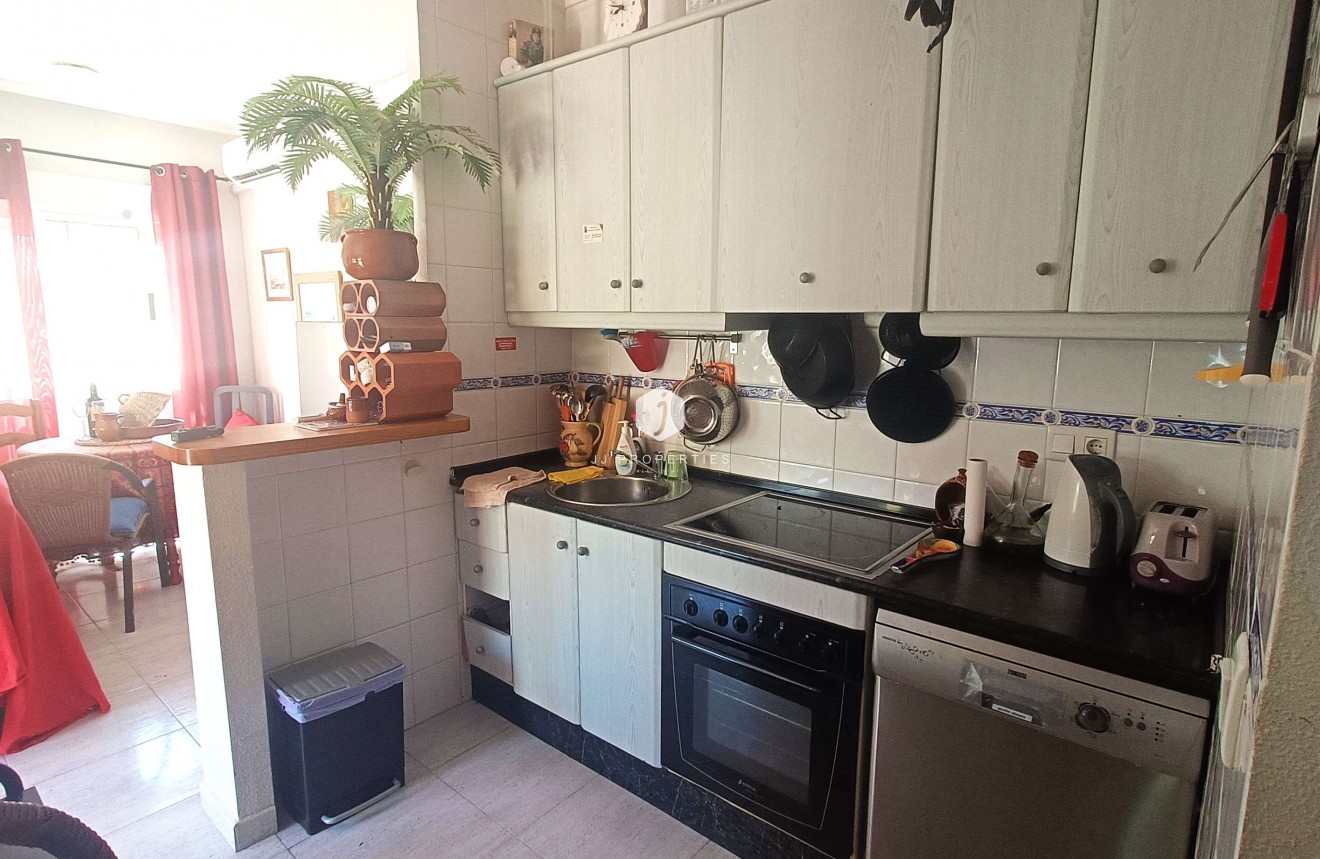 Resale - Chalet -
Orihuela Costa - Costa Blanca