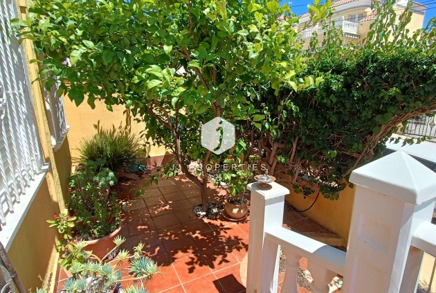 Resale - Chalet -
Orihuela Costa - Costa Blanca