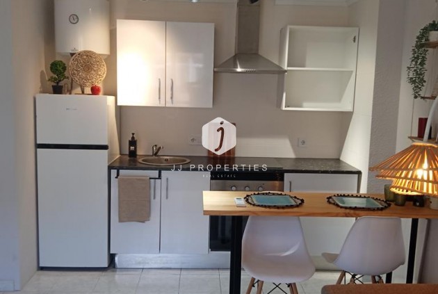 D'occasion - Appartement -
Torrevieja - El molino