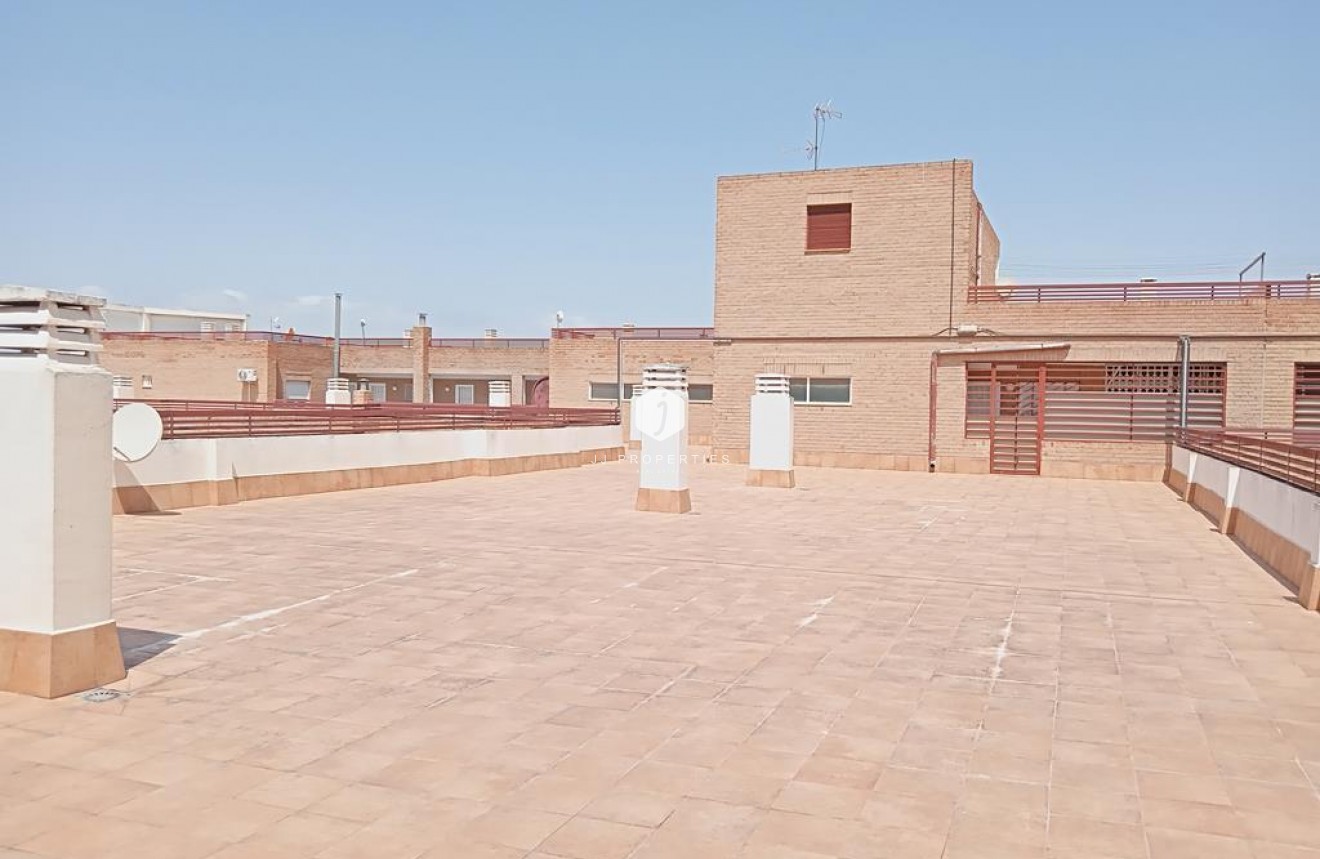 D'occasion - Appartement -
Torrevieja - El molino
