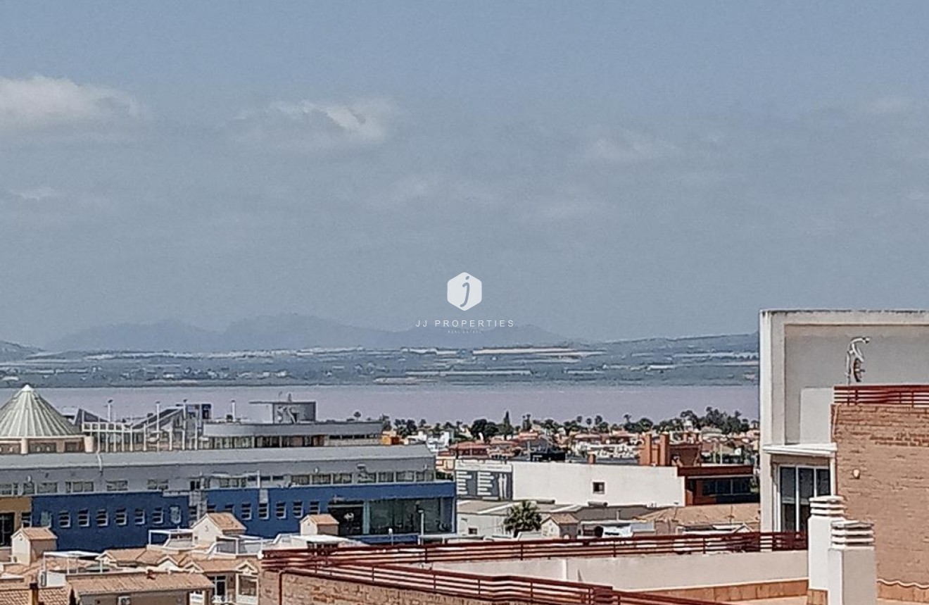 D'occasion - Appartement -
Torrevieja - El molino