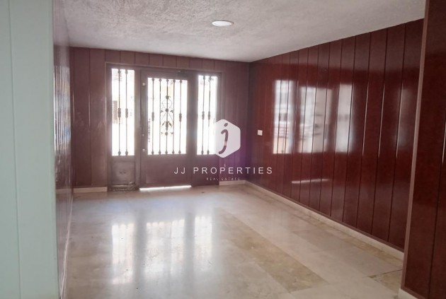 D'occasion - Appartement -
Torrevieja - El molino