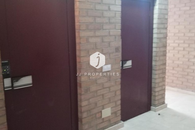 D'occasion - Appartement -
Torrevieja - El molino