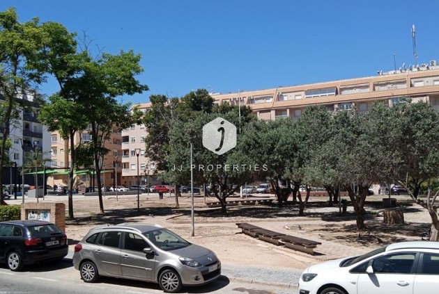 D'occasion - Appartement -
Torrevieja - El molino