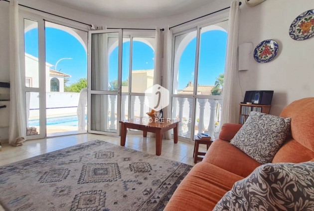 Resale - Villa -
Orihuela Costa - Costa Blanca