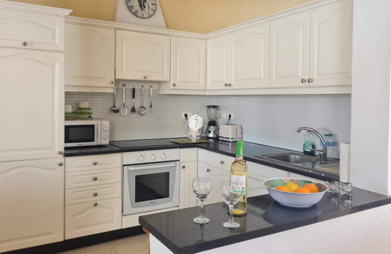 Resale - Villa -
Orihuela Costa - Costa Blanca