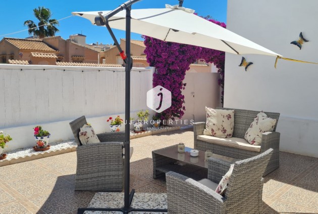 Resale - Villa -
Orihuela Costa - Costa Blanca