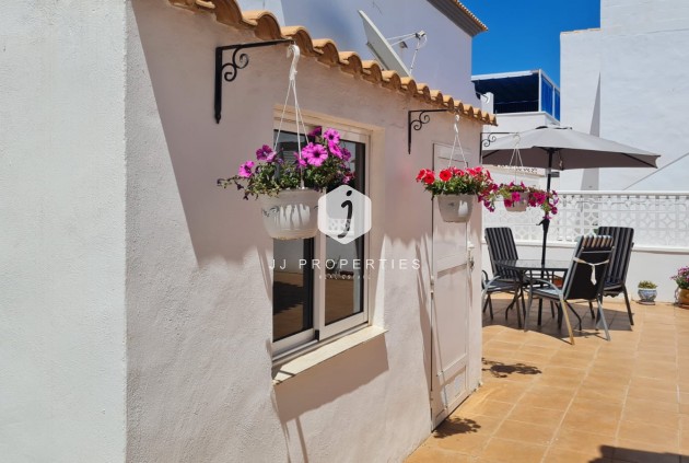 Resale - Villa -
Orihuela Costa - Costa Blanca