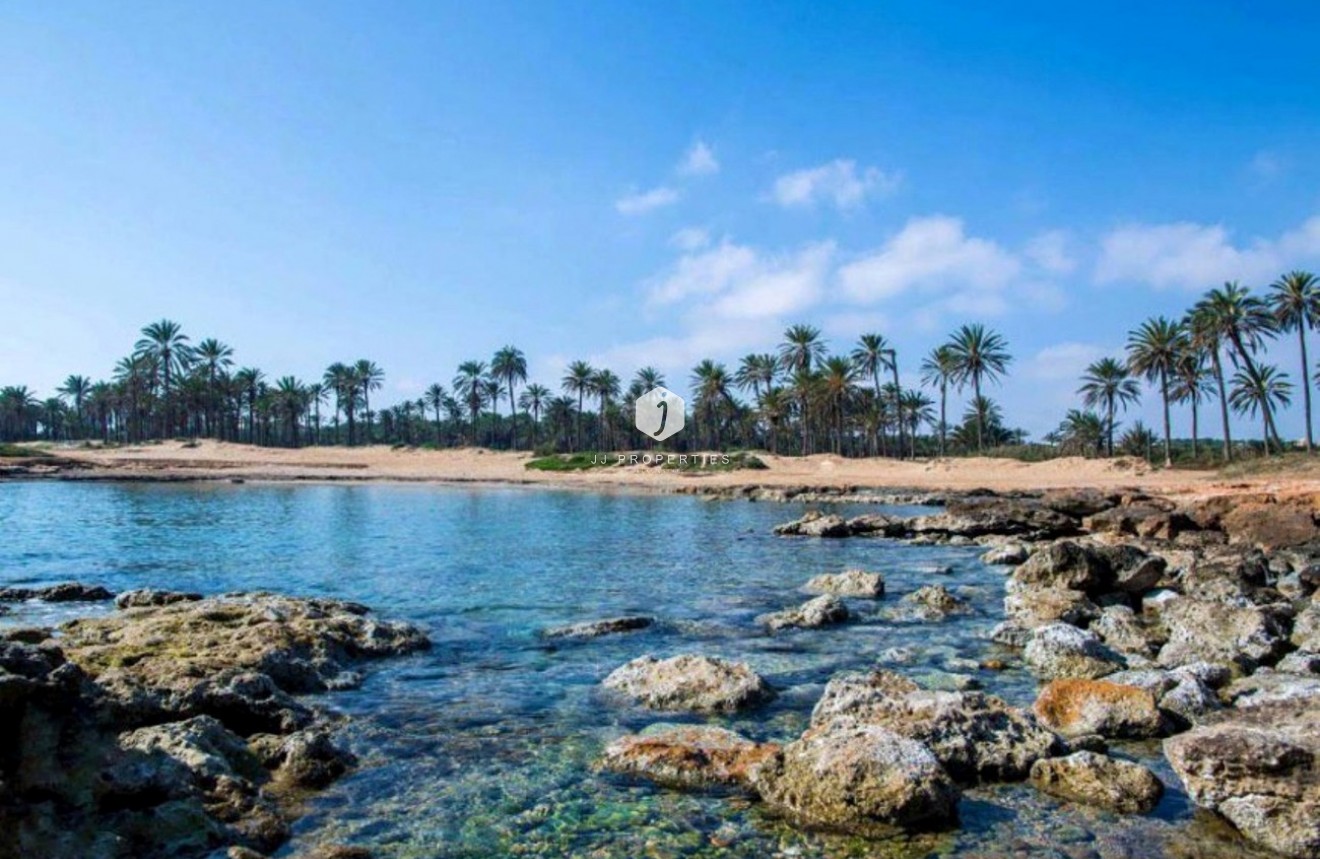 Resale - Villa -
Orihuela Costa - Costa Blanca