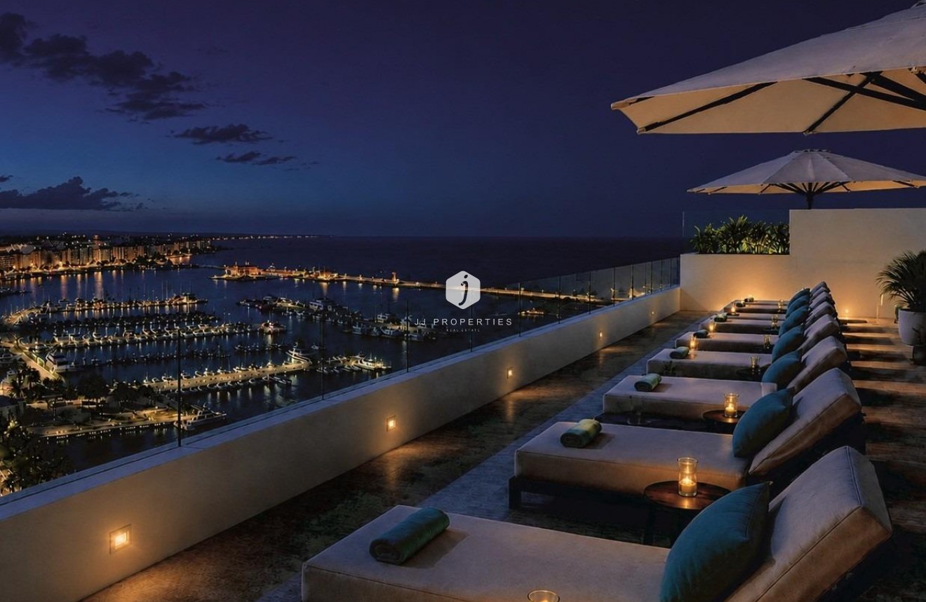 New Build - Penthouse -
Torrevieja - Centro