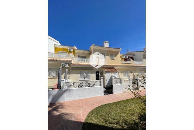 Resale - Chalet -
Ciudad Quesada - Costa Blanca