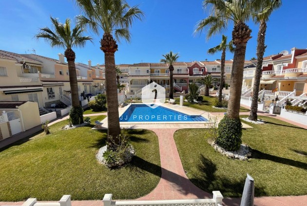 Resale - Chalet -
Ciudad Quesada - Costa Blanca