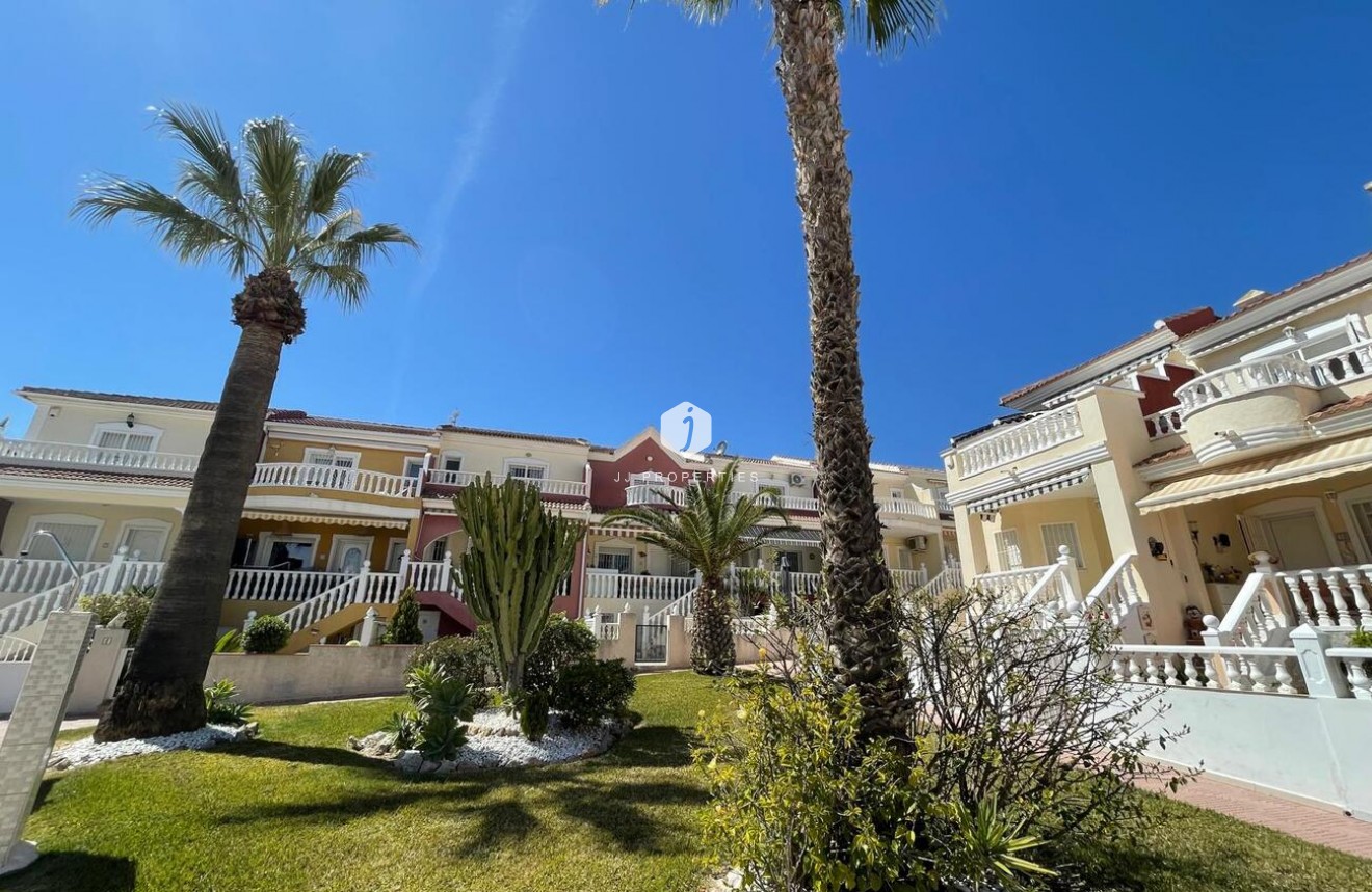 Resale - Chalet -
Ciudad Quesada - Costa Blanca