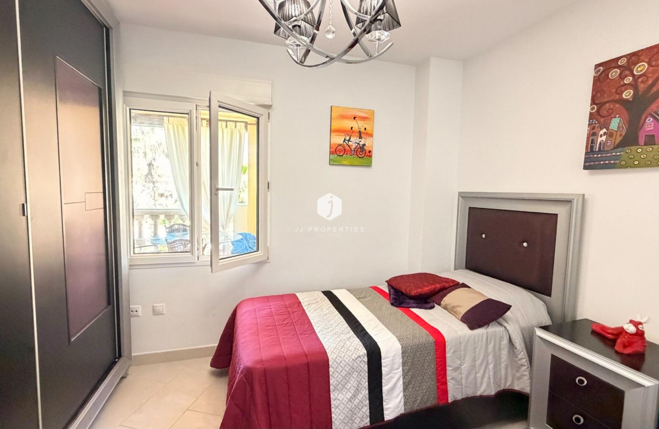 Resale - Apartment / flat -
Torrevieja - Aldea Del Mar