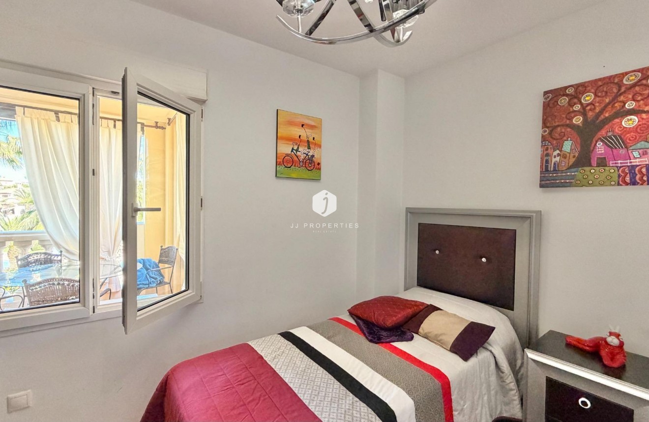 Resale - Apartment / flat -
Torrevieja - Aldea Del Mar