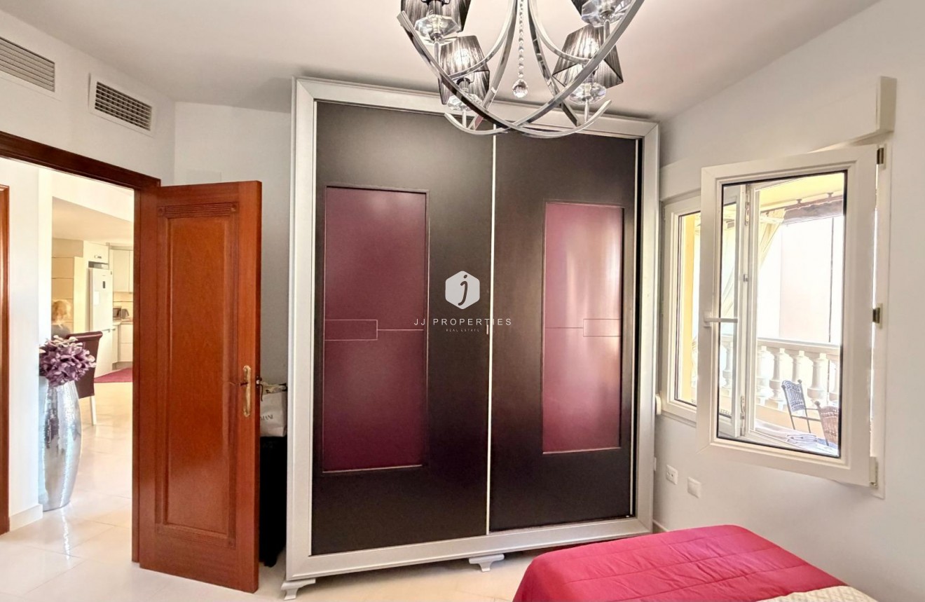 Resale - Apartment / flat -
Torrevieja - Aldea Del Mar
