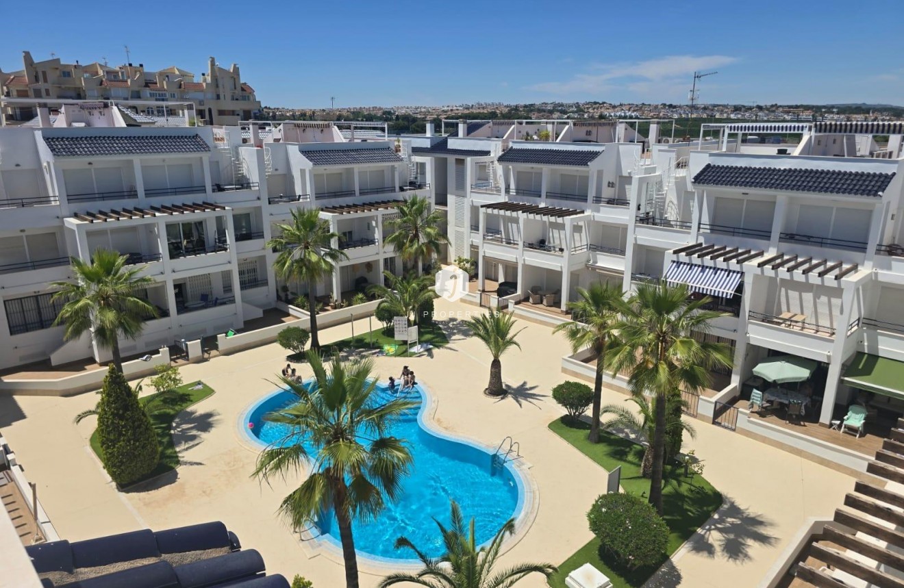 Resale - Penthouse -
Torrevieja - La veleta