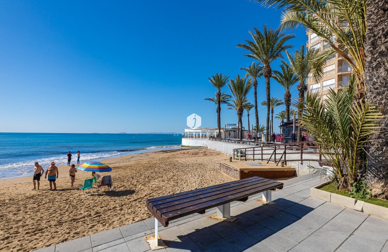 Resale - Penthouse -
Torrevieja - Centro