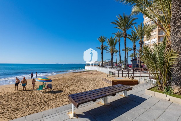 Resale - Penthouse -
Torrevieja - Centro