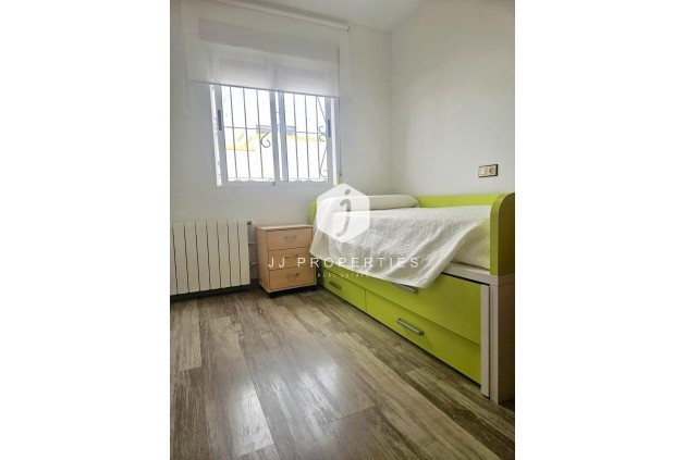 Resale - Chalet -
Orihuela Costa - Los Almendros-la Florida