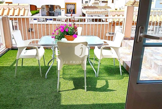 Resale - Chalet -
Orihuela Costa - Los Almendros-la Florida