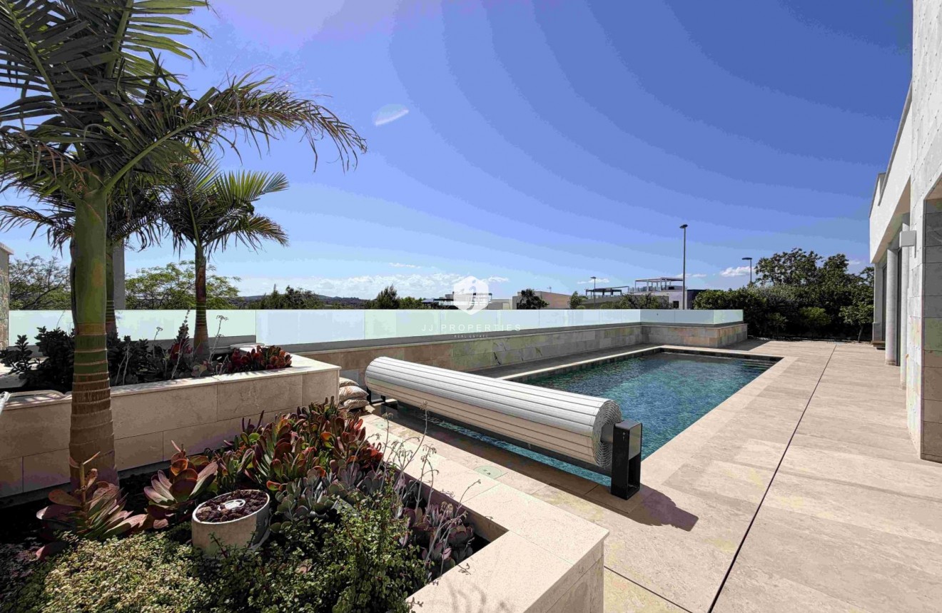D'occasion - Villa -
Benijofar - Costa Blanca