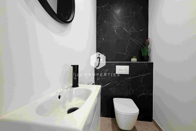 D'occasion - Villa -
Benijofar - Costa Blanca