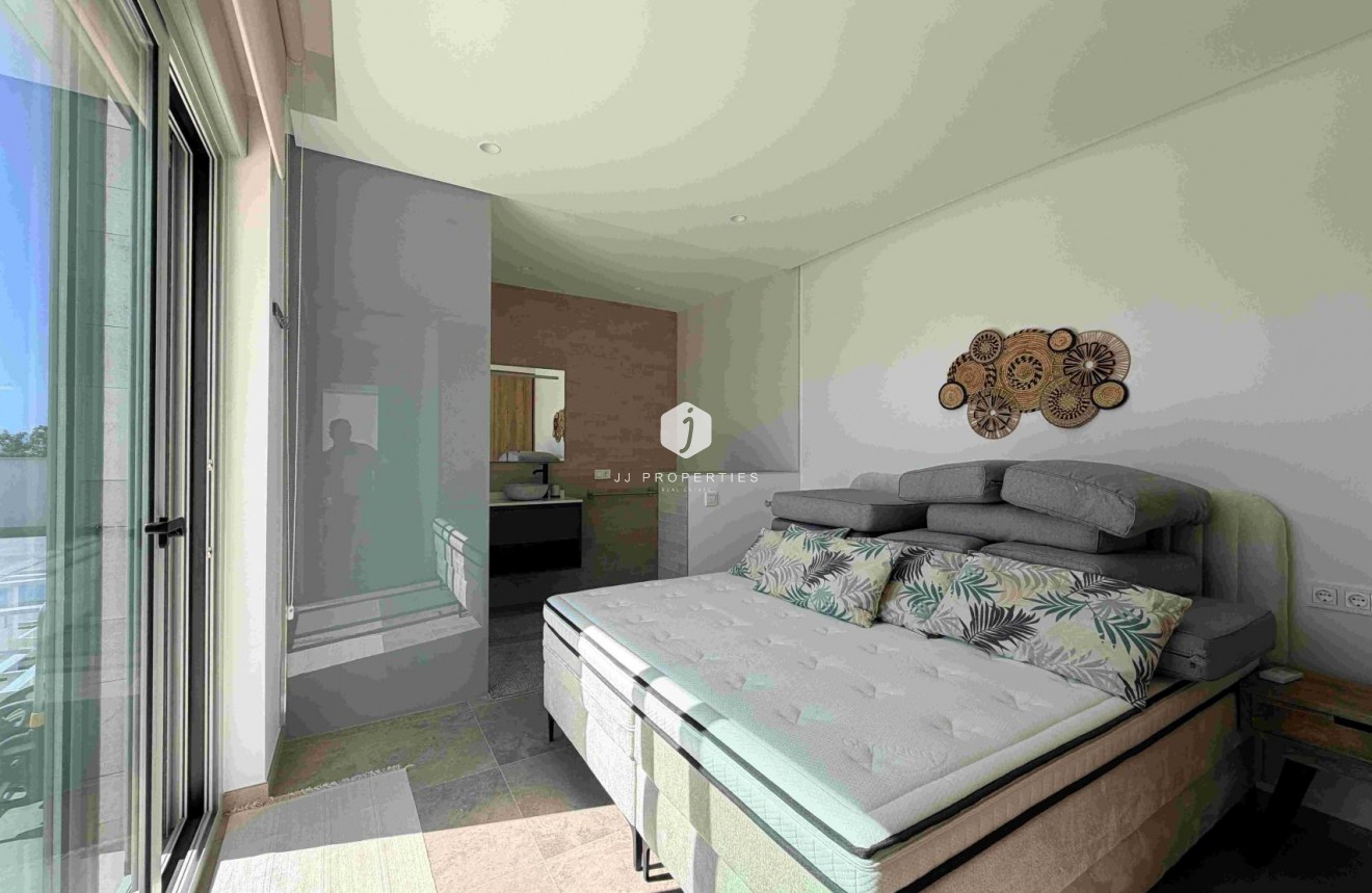 D'occasion - Villa -
Benijofar - Costa Blanca