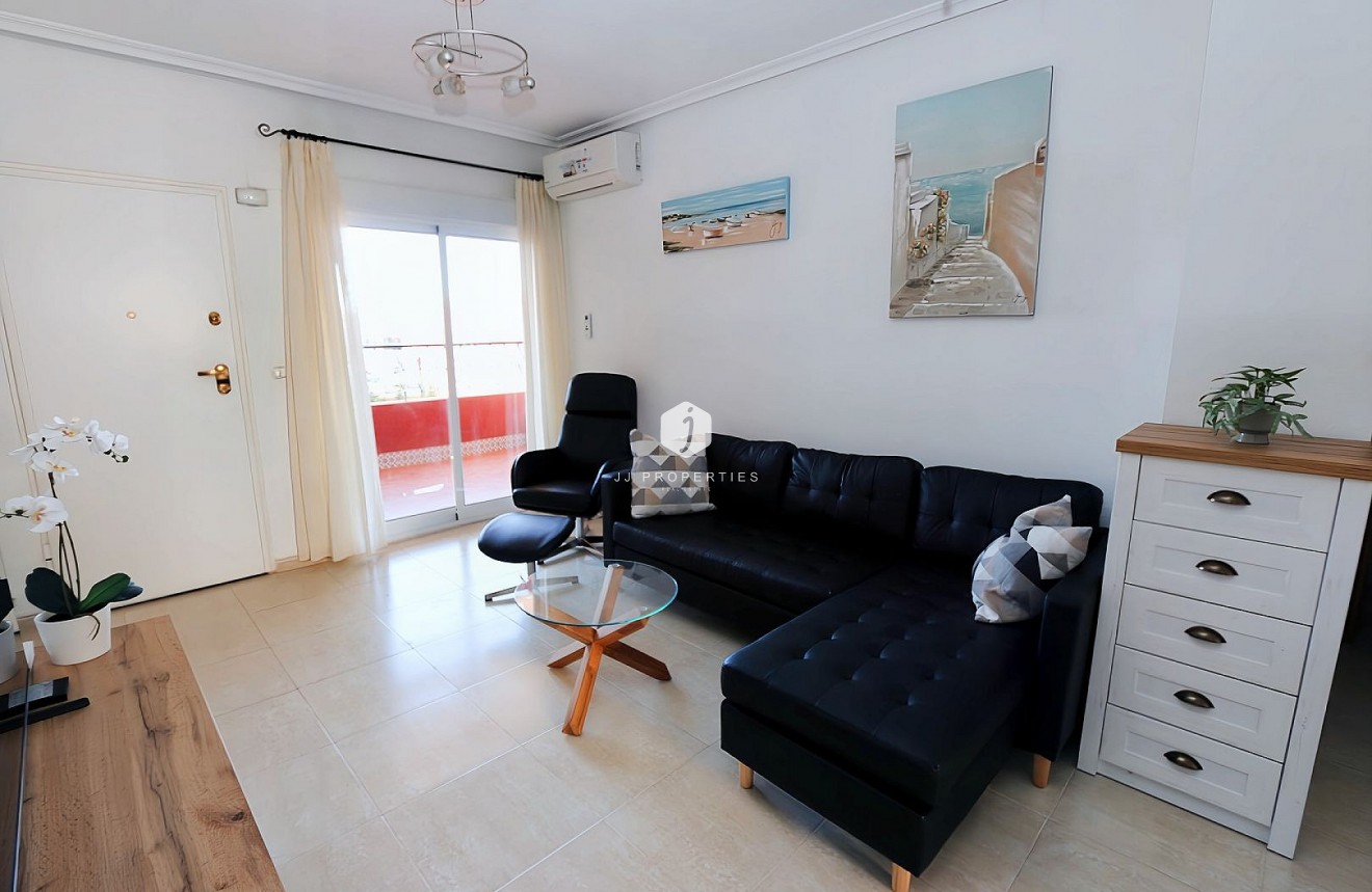 D'occasion - Attique -
Los Altos - Costa Blanca