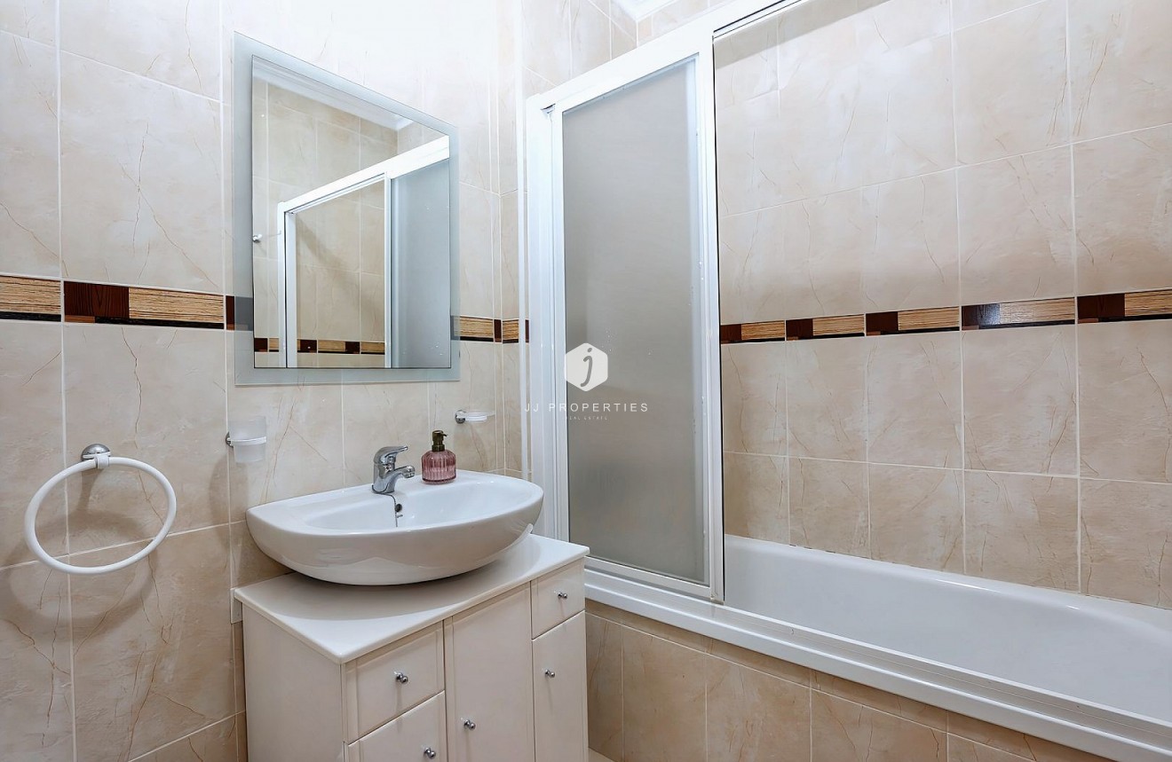 D'occasion - Attique -
Los Altos - Costa Blanca