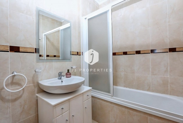 D'occasion - Attique -
Los Altos - Costa Blanca