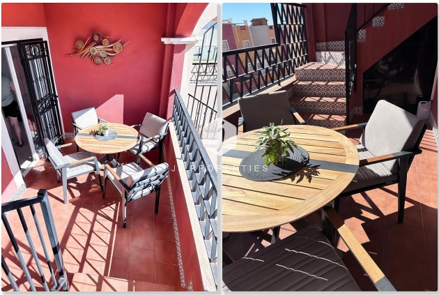 D'occasion - Attique -
Los Altos - Costa Blanca