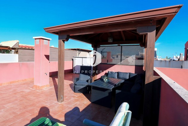 D'occasion - Attique -
Los Altos - Costa Blanca