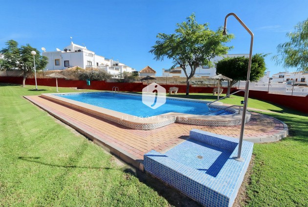 D'occasion - Attique -
Los Altos - Costa Blanca