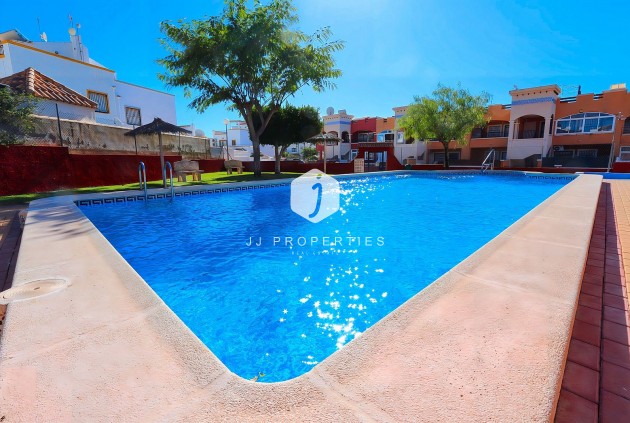 D'occasion - Attique -
Los Altos - Costa Blanca