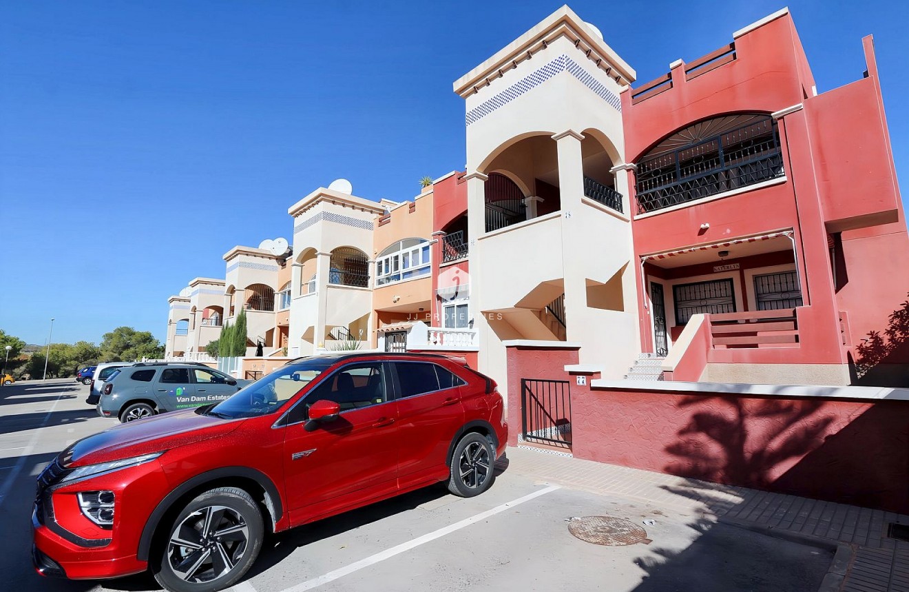 D'occasion - Attique -
Los Altos - Costa Blanca