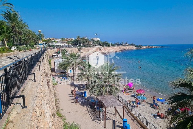 D'occasion - Attique -
Los Altos - Costa Blanca