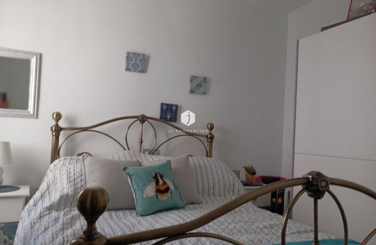 D'occasion - Appartement -
Jacarilla - Inland