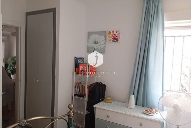 D'occasion - Appartement -
Jacarilla - Inland