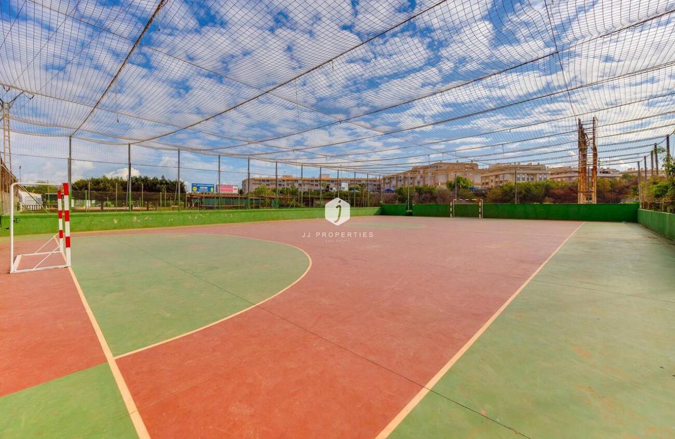 Segunda mano - Bungalow -
Torrevieja - PARQUE DE LAS NACIONES