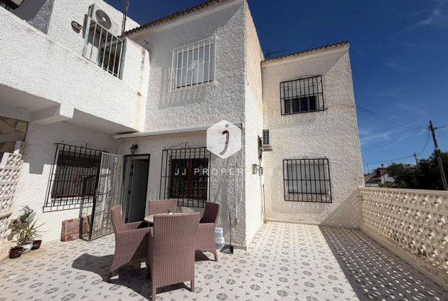D'occasion - Bungalow -
Torrevieja - LA TORRETAS