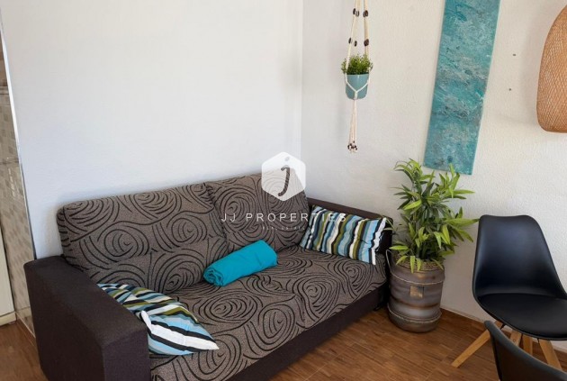 D'occasion - Bungalow -
Torrevieja - LA TORRETAS