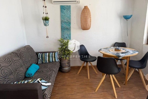 D'occasion - Bungalow -
Torrevieja - LA TORRETAS