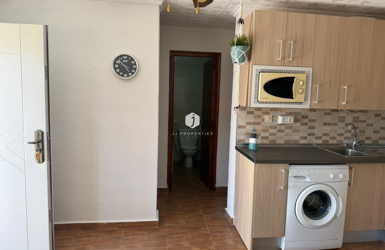 D'occasion - Bungalow -
Torrevieja - LA TORRETAS