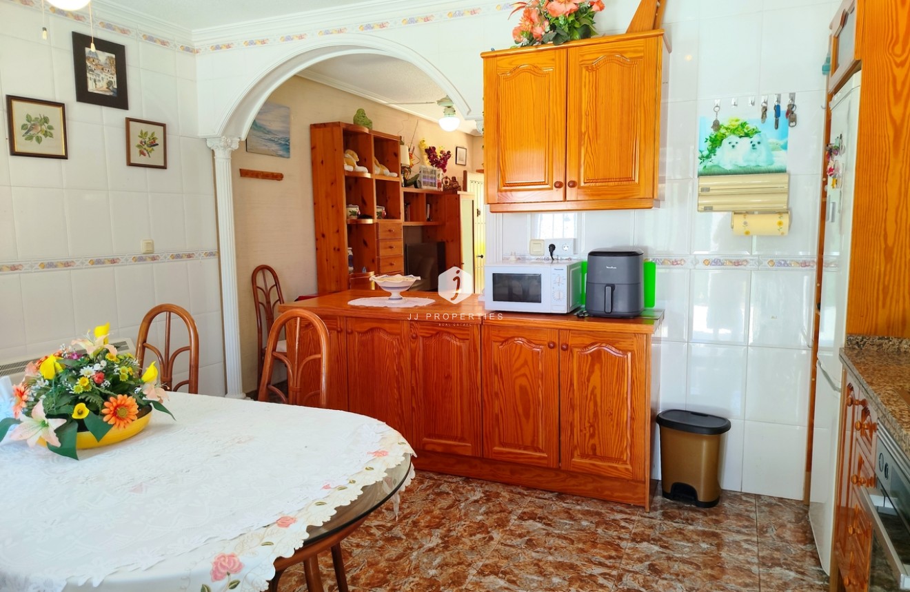 D'occasion - Chalet -
La Zenia - Costa Blanca