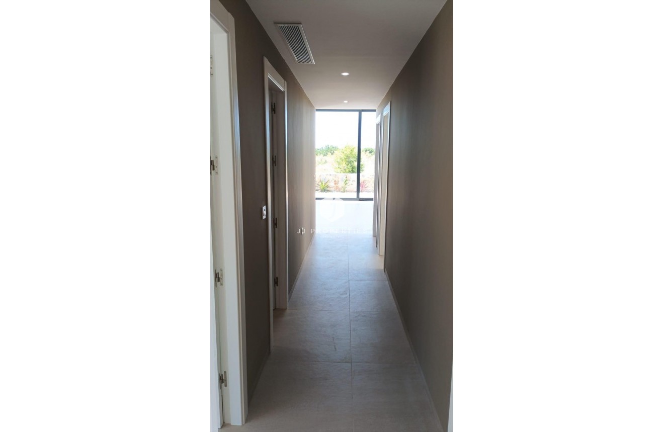 Neue Gebäude - Villa -
Pilar de la Horadada - Roda Golf