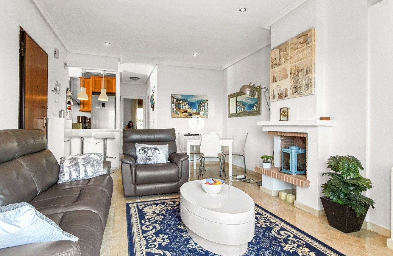Aus zweiter Hand - Wohnung -
Orihuela Costa - Costa Blanca