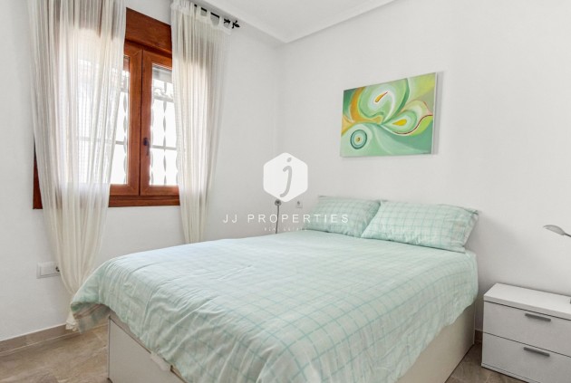 Aus zweiter Hand - Wohnung -
Orihuela Costa - Costa Blanca